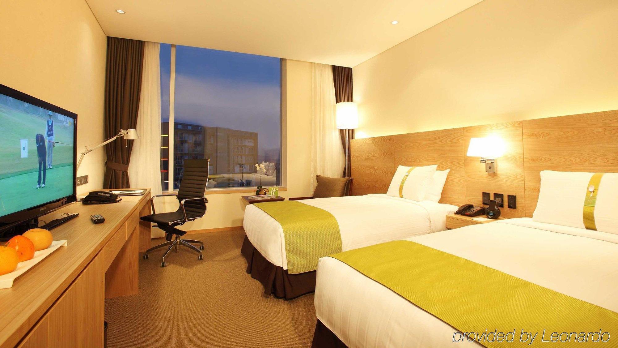 Hotel Ramada Plaza By Wyndham Gwangju Gwangju Metropolitan City Exterior foto